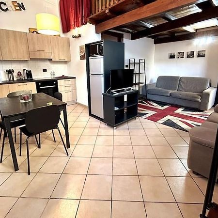 Grazioso Loft A 5 Minuti Dal Centro Di Torino Lejlighed Eksteriør billede