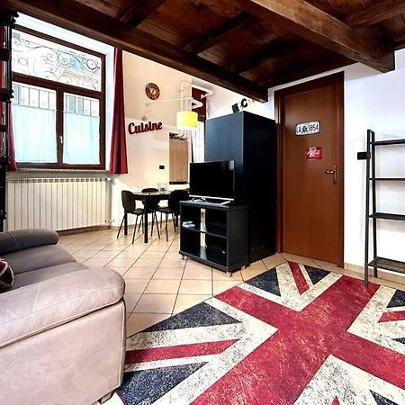 Grazioso Loft A 5 Minuti Dal Centro Di Torino Lejlighed Eksteriør billede